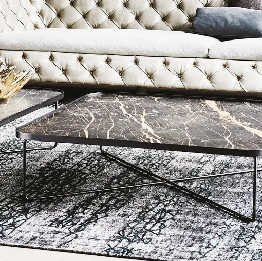 Tavolino in acciaio goffrato e piano in ceramica Benny Keramik di Cattelan Italia