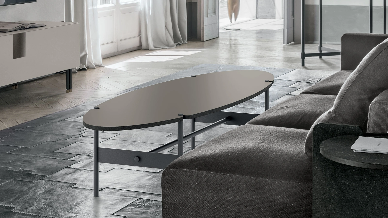 Tavolino Surf in CDF laccato opaco di Tomasella