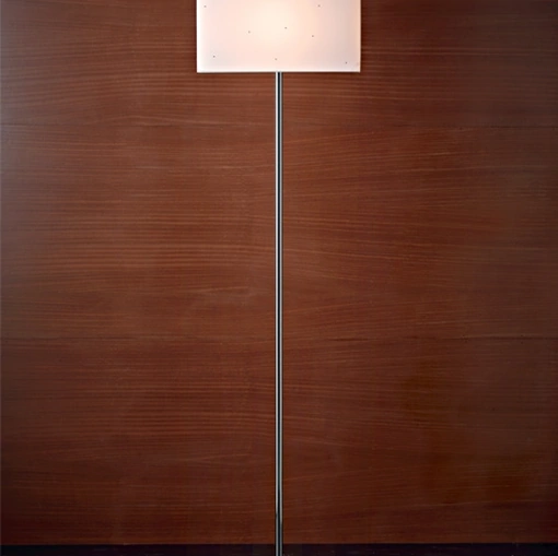 Lampada da terra Glam in metallo con paralume in tessuto con Swarovsky di Le Fablier