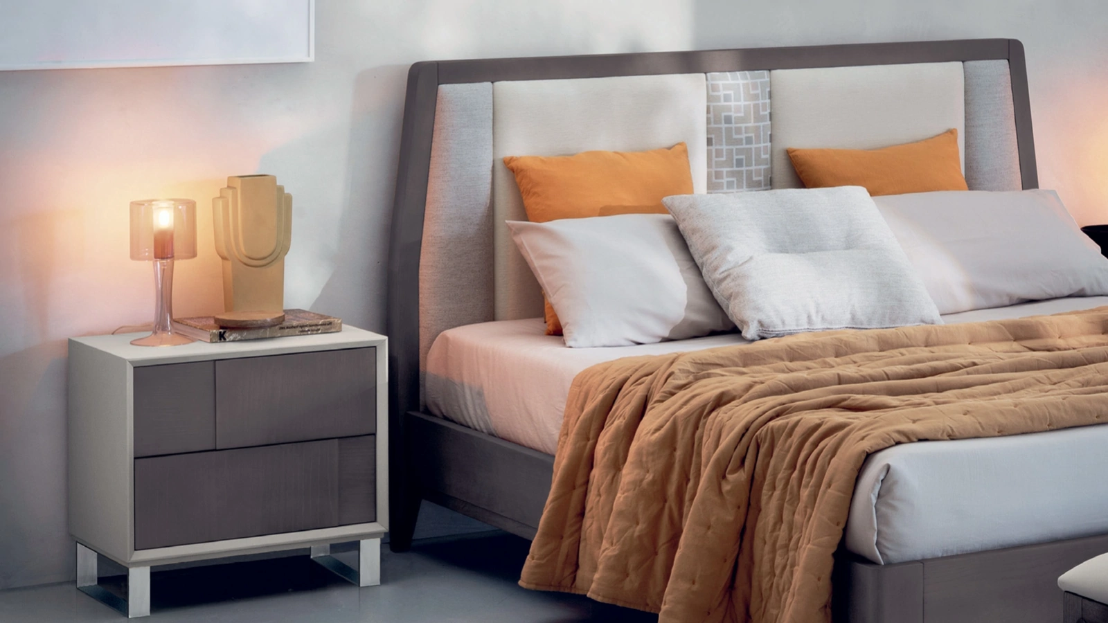 Comodino Ginger in legno di Frassino di Le Fablier