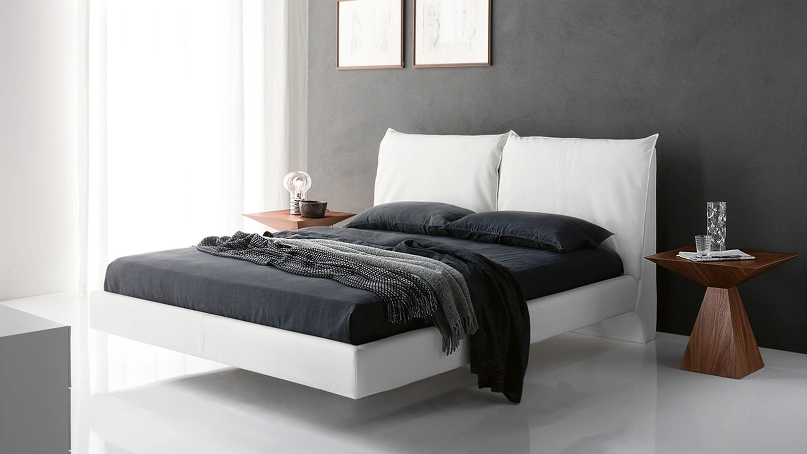 Letto in ecopelle con testiera imbottita Lukas di Cattelan Italia