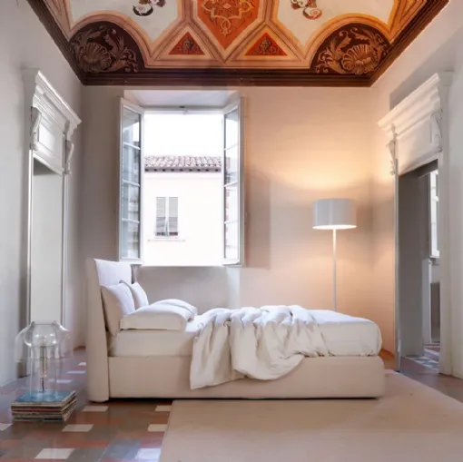 Letto imbottito Eddie di Noctis