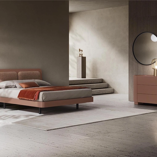 Letto Levante in laccato opaco con testiera di Alf Da Frè