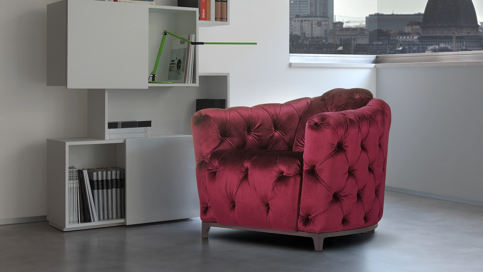 Poltroncina in microfibra lavorazione capitonné Deliziante di Calia