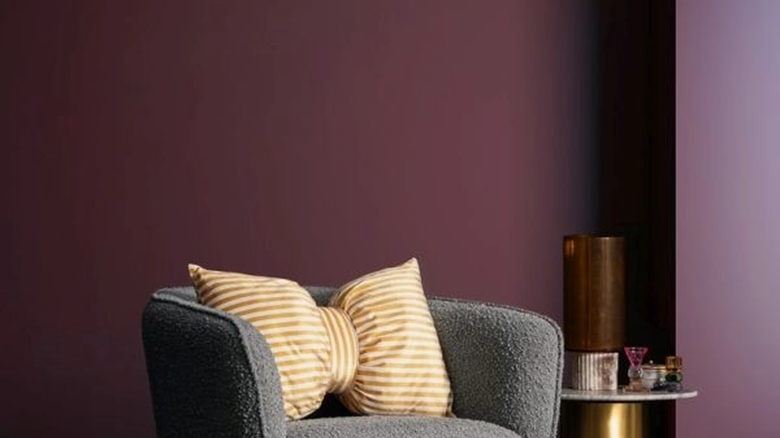 Poltroncina Avril in tessuto di Bizzotto