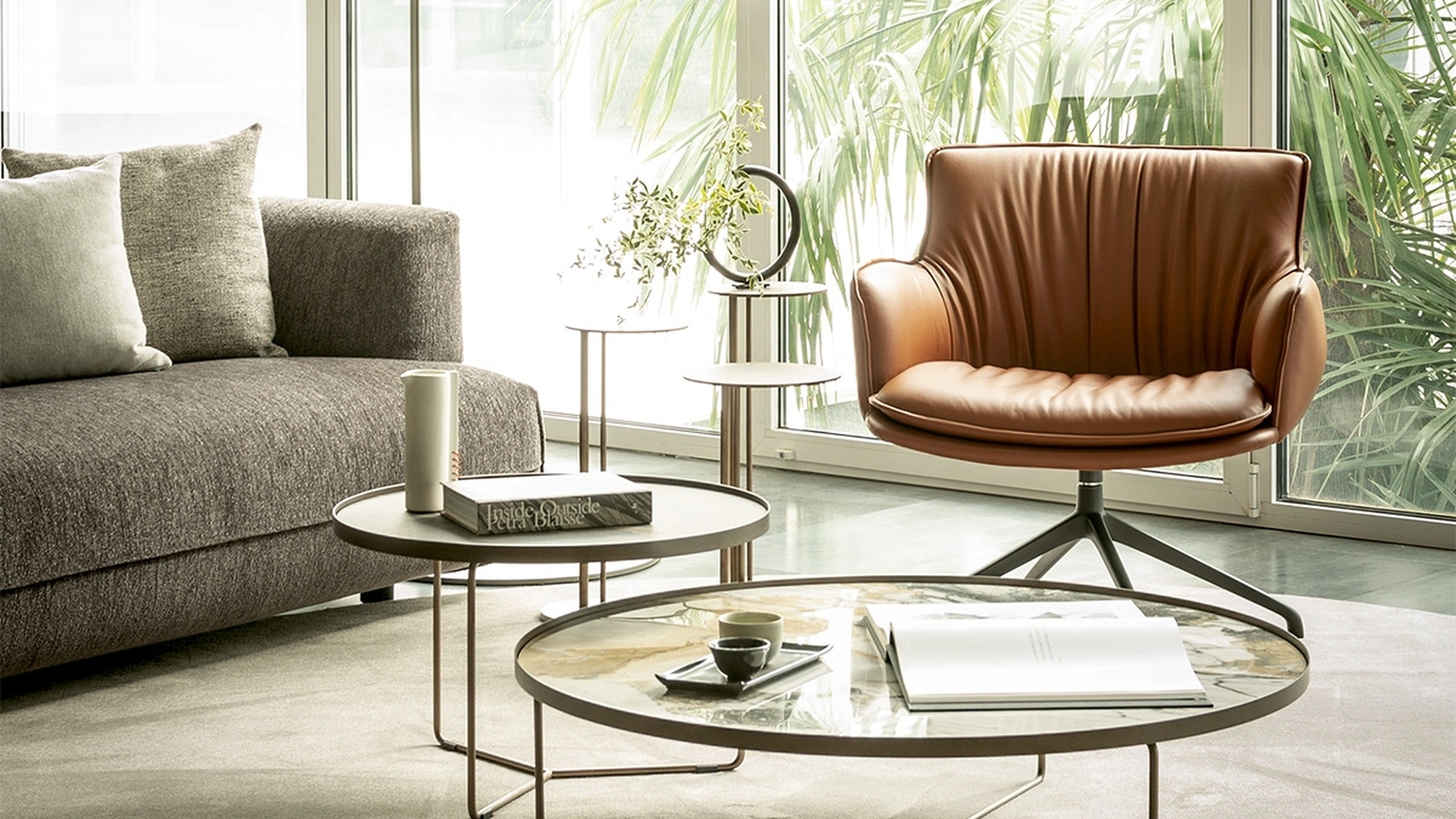 Poltroncina in pelle Rhonda Lounge di Cattelan Italia