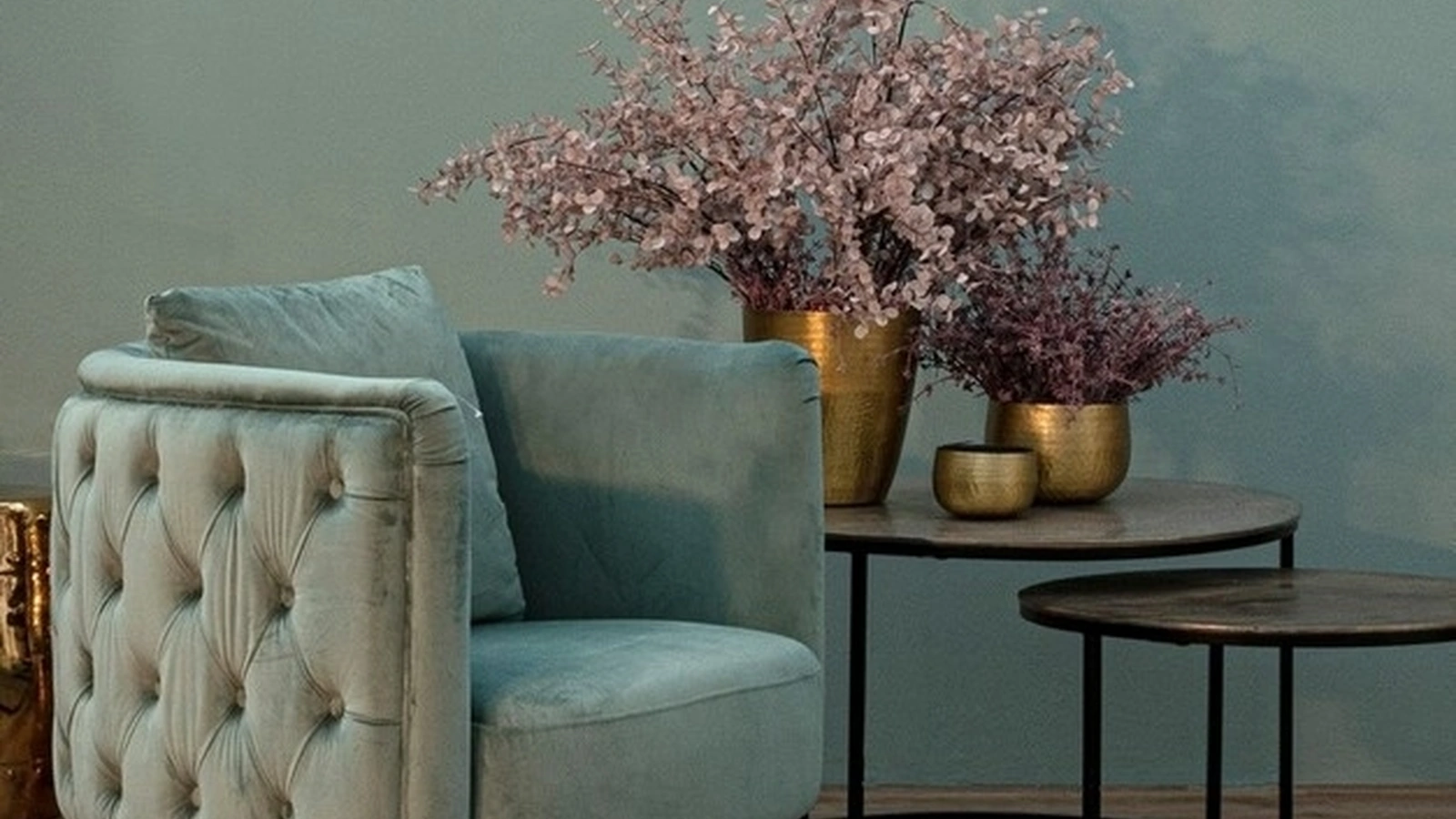 Poltroncina in velluto Tenbury di Bizzotto