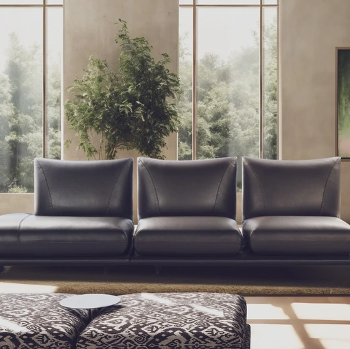 Divano lineare Pralin di Calia