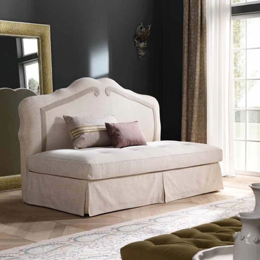 Divano lineare Garofano di TreCi Salotti