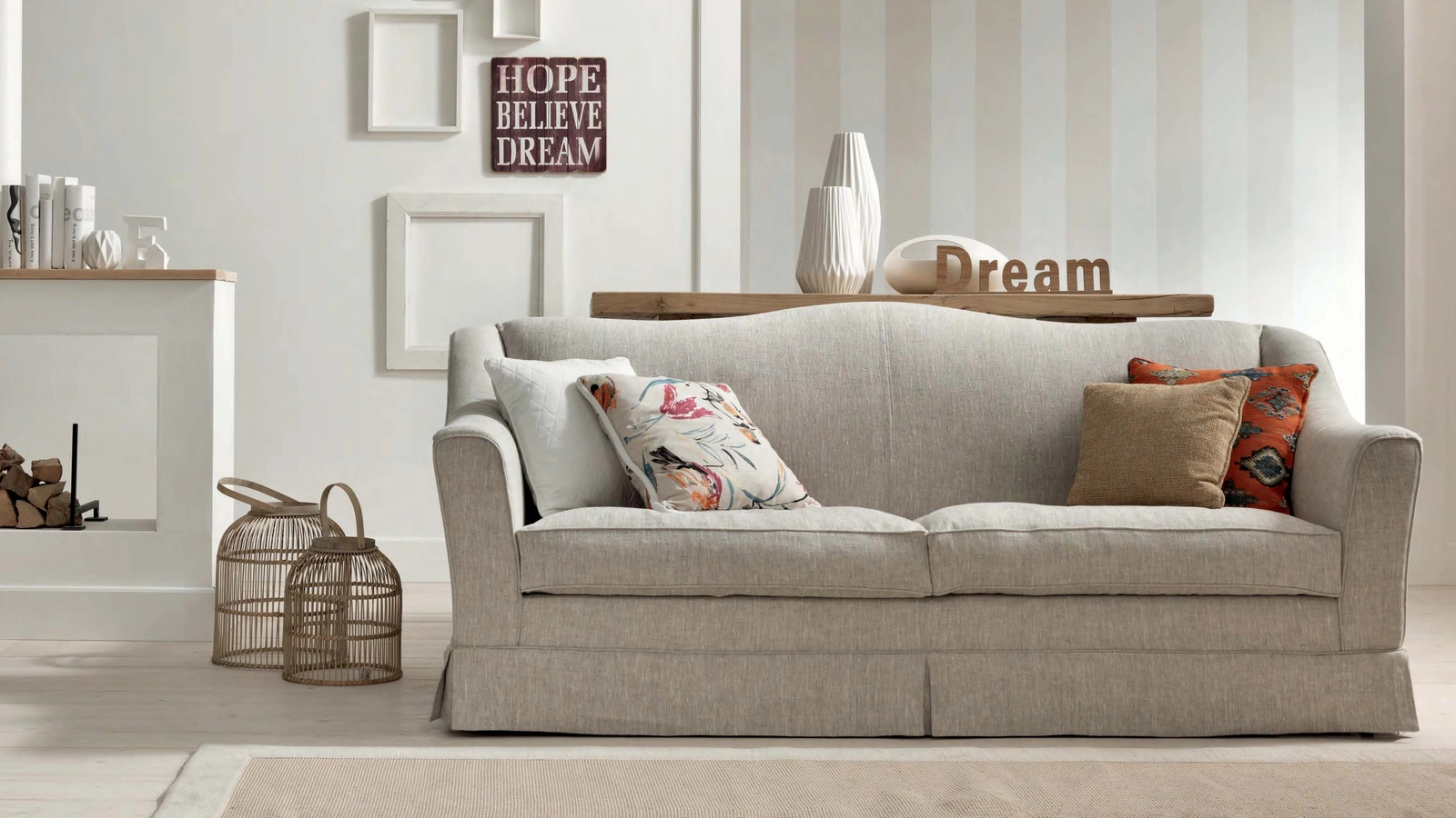 Divano lineare Maltese di TreCi Salotti