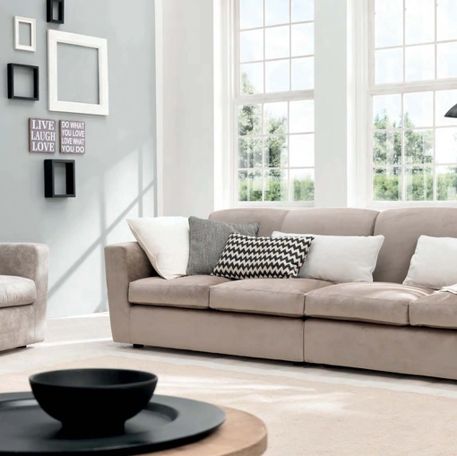 Divano lineare Spago di TreCi Salotti