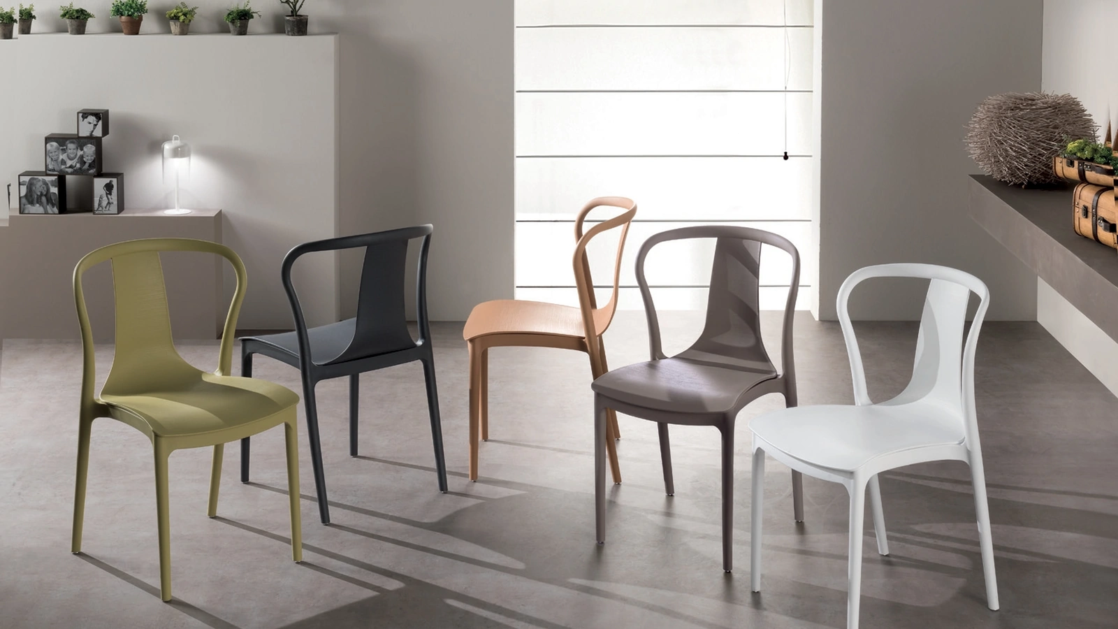 Sedia impilabile Arisa in polipropilene di Gipi Le Sedie