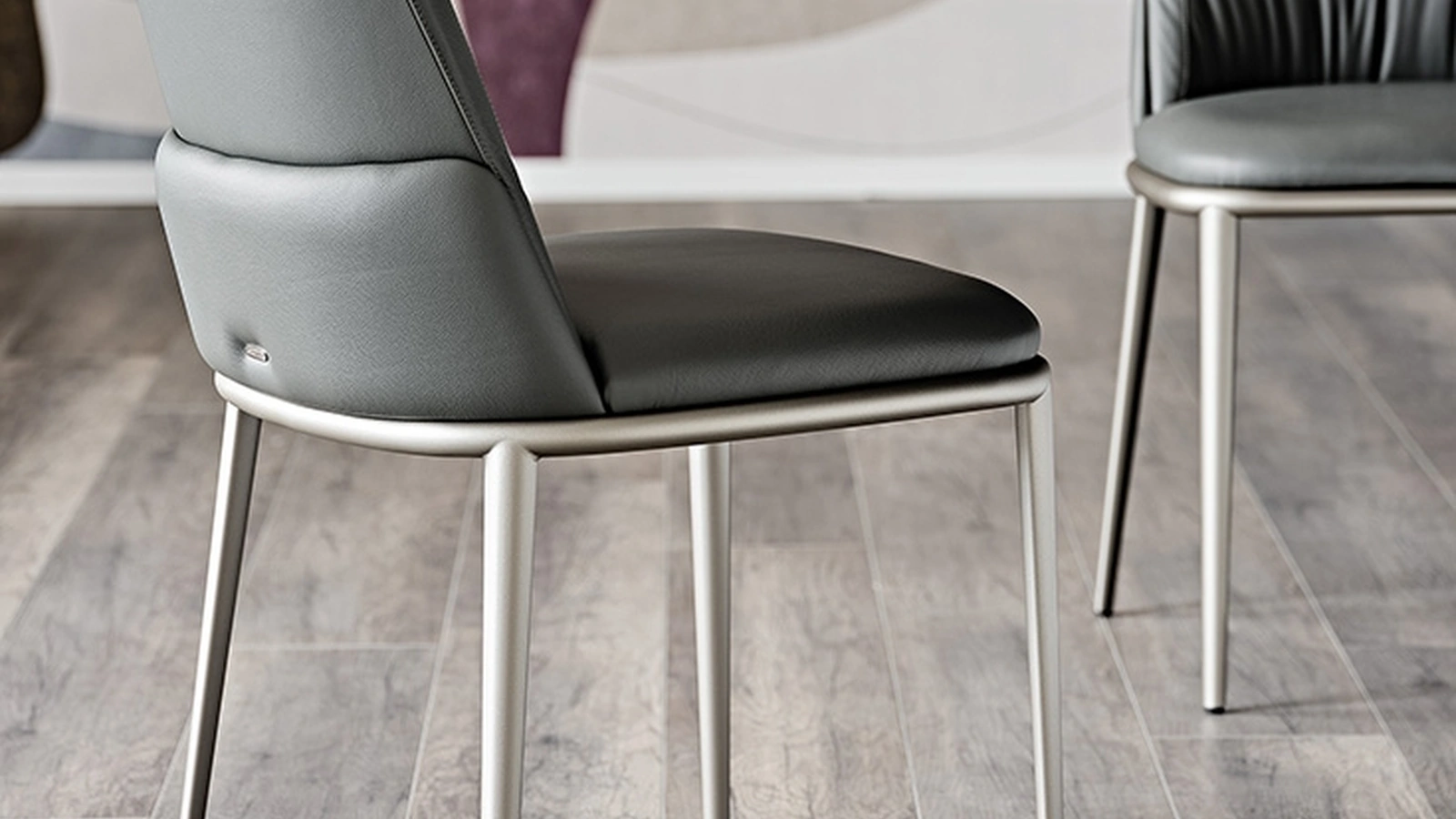 Sedia Belinda ML in ecopelle con struttura in acciaio di Cattelan Italia