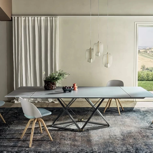 Sedia Polo in polipropilene e legno massello di Bontempi