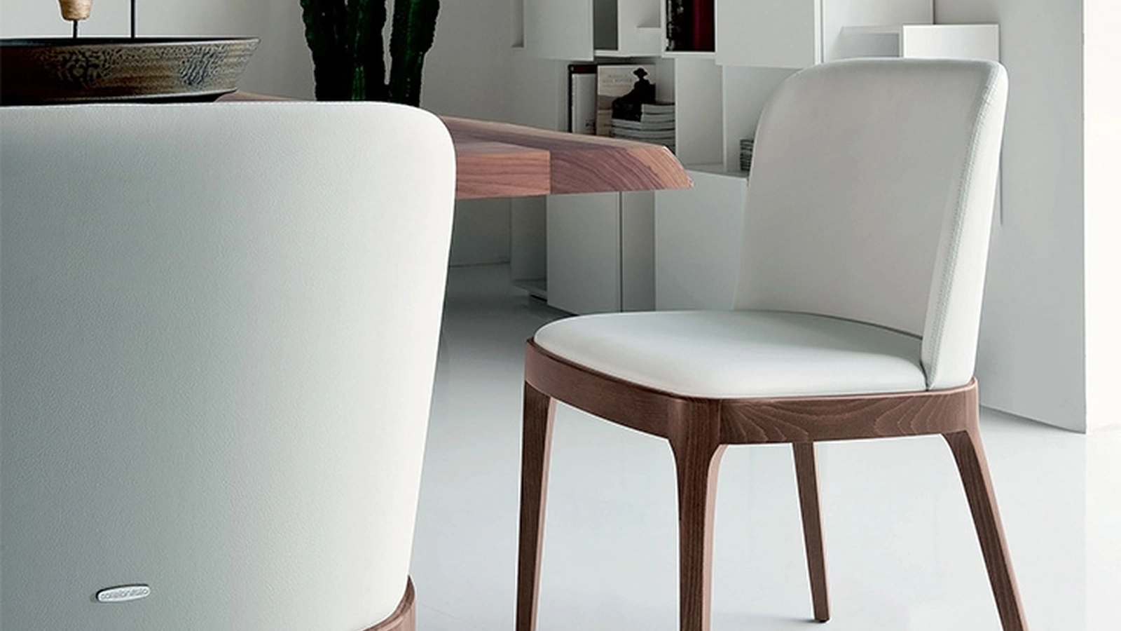 Sedia in pelle senza braccioli Magda di Cattelan Italia