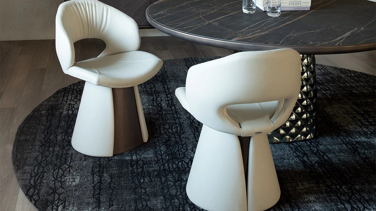 Sedia Dafne in pelle di Cattelan Italia