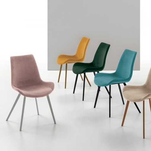 Sedia Malaga con struttura in metallo verniciato e seduta in morbida microfibra effetto velluto di Target Point