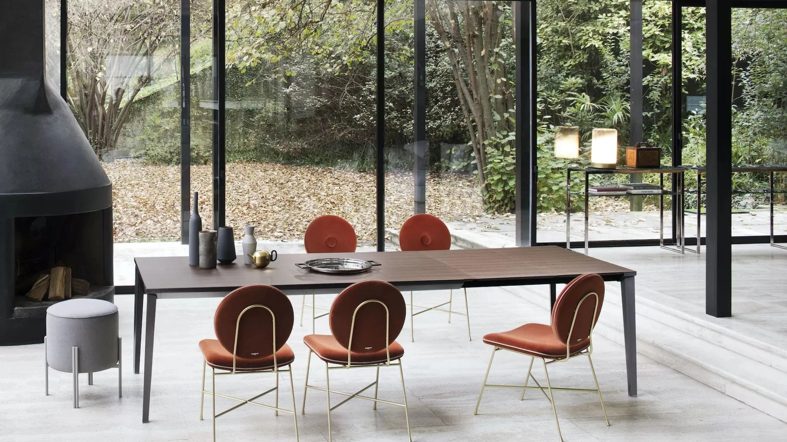 Sedia con o senza braccioli Penelope in tessuto imbottito e struttura in acciaio di Bontempi