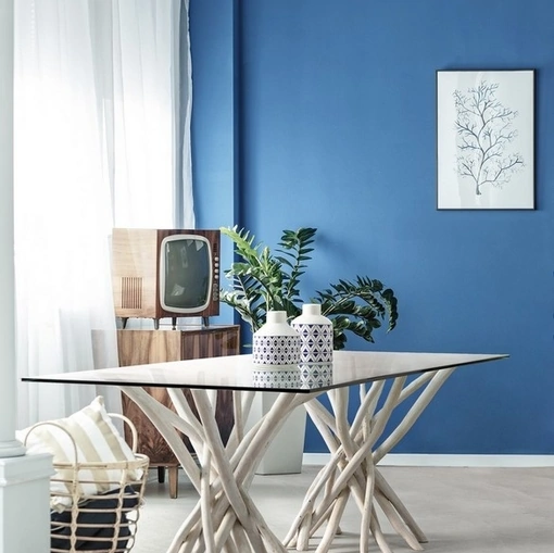 Tavolo in vetro con base in rami di Teak Sahel di Bizzotto