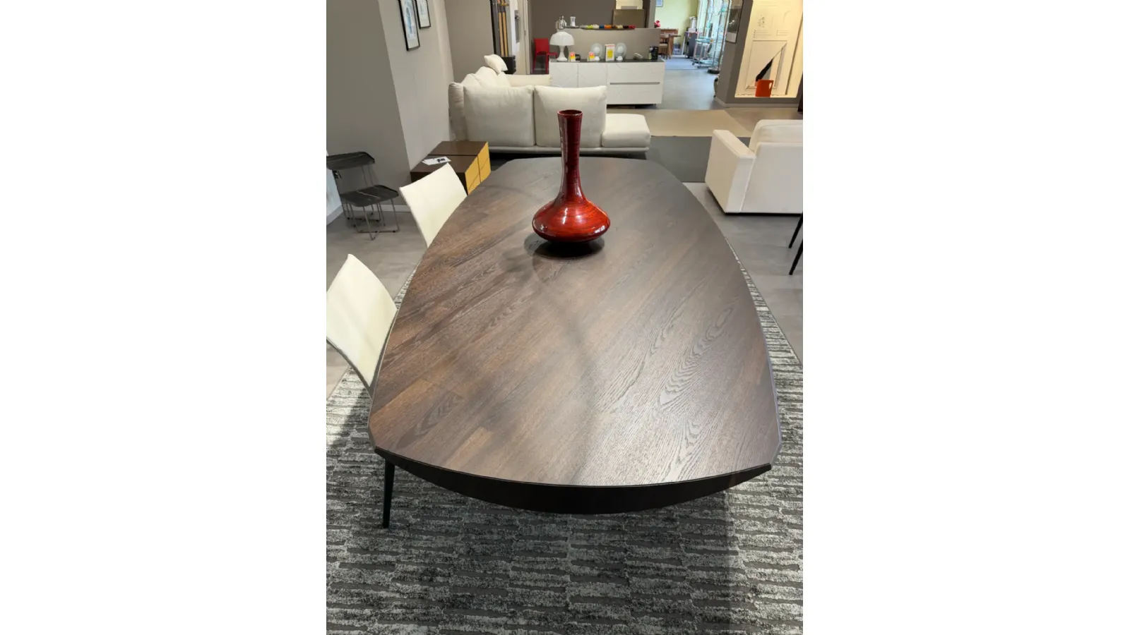 Tavolo in legno sagomatoTyron Wood Cattelan a prezzo outlet