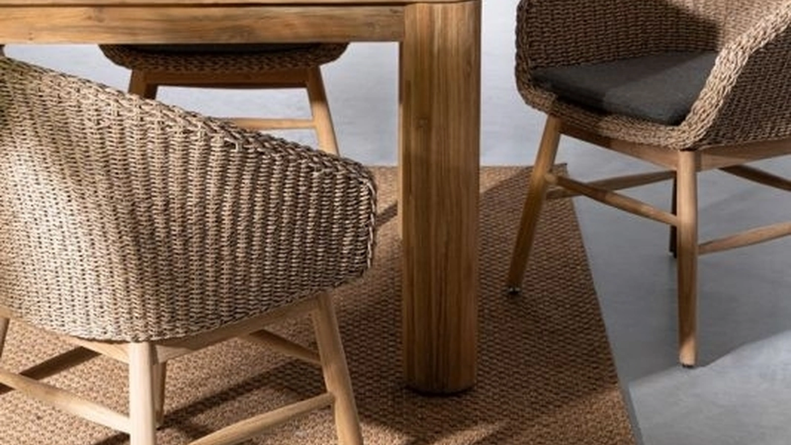 Sedia Abaca in alluminio con intreccio in fibra sintetica di Bizzotto