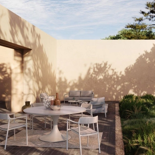 Tavolo rotondo con top in pietra Arnold di Bizzotto