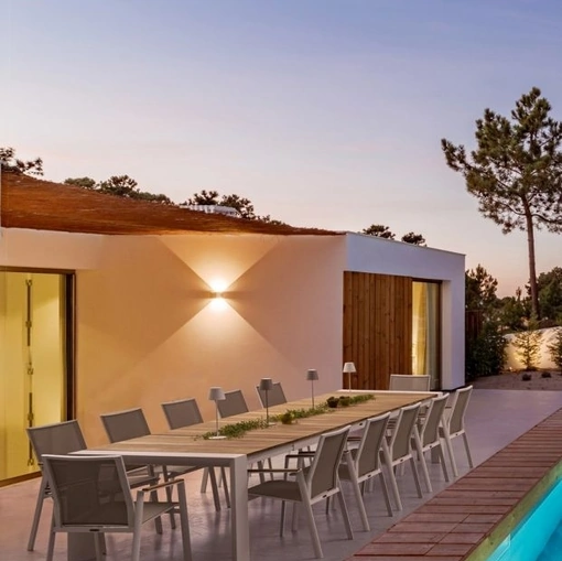 Tavolo in teak Cameron di Bizzotto