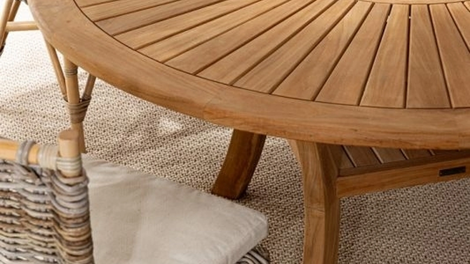 Tavolo rotondo in teak Maryland di Bizzotto