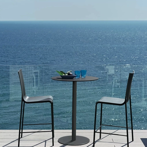 Sgabello da giardino Eva con scocca in polipropilene di Bontempi