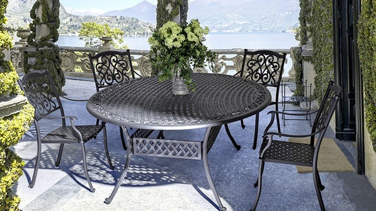 Tavolo e Sedie Ivrea di Bizzotto