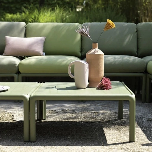 Tavolino da esterni in polipropilene Komodo di Nardi