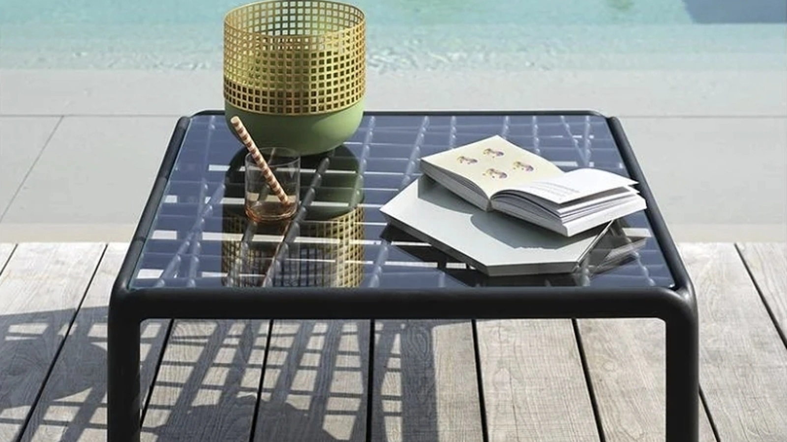 Tavolino per esterni Komodo in vetro di Nardi