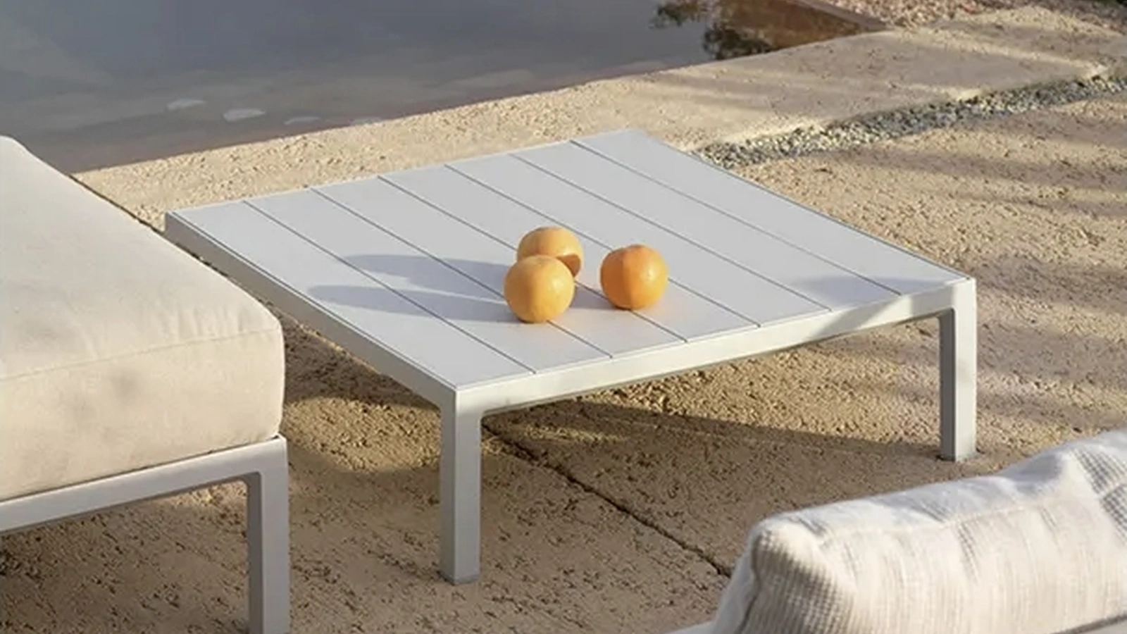 Tavolino in plastica riciclata Maximo di Nardi