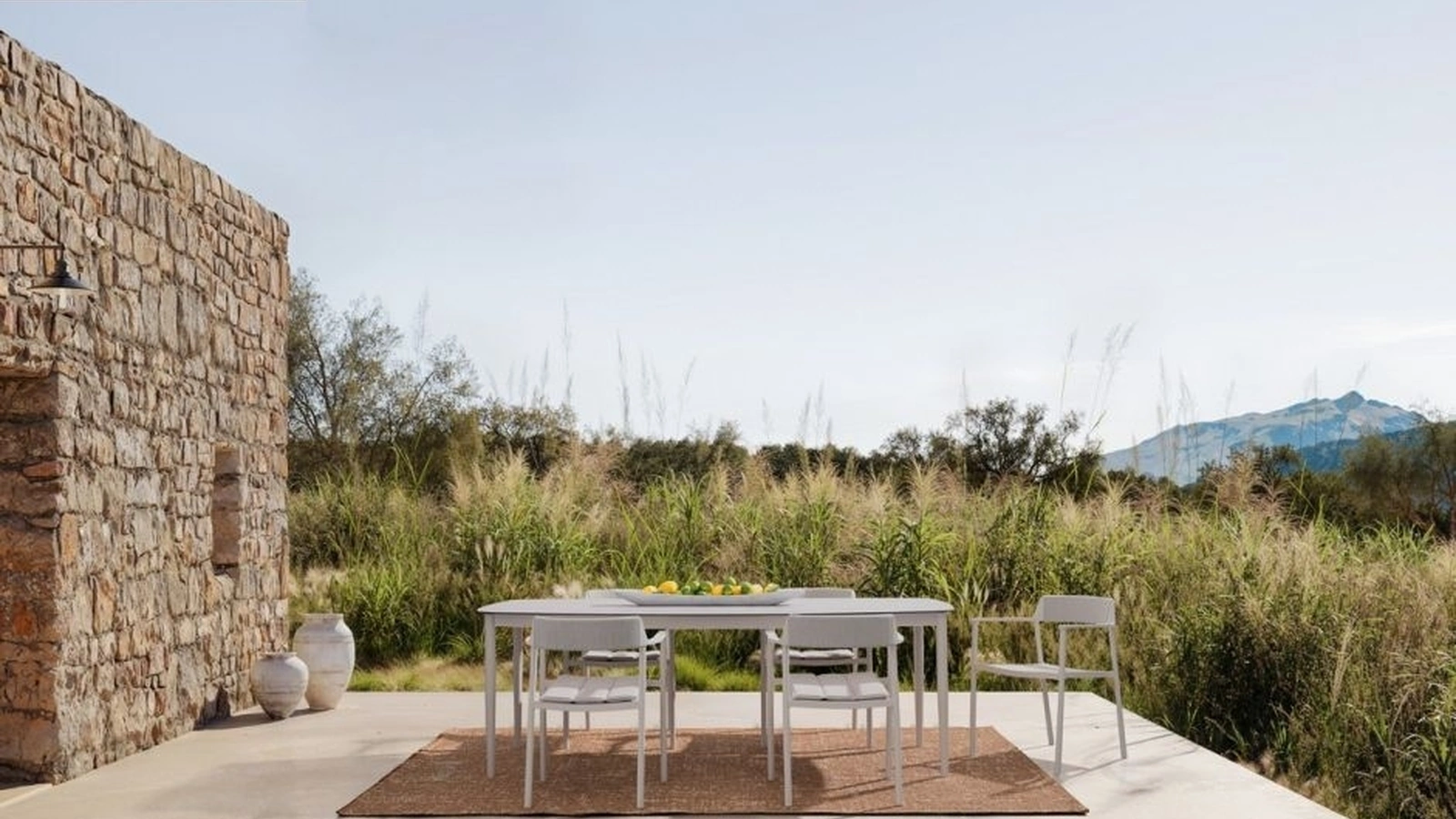 Tavolo con piano in vetro Nestor di Bizzotto