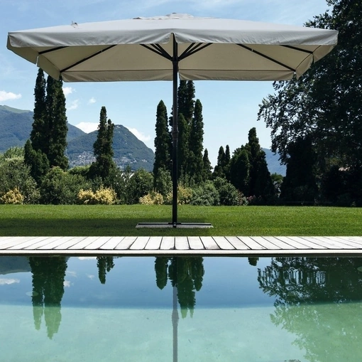 Ombrellone in alluminio Alghero di Bizzotto