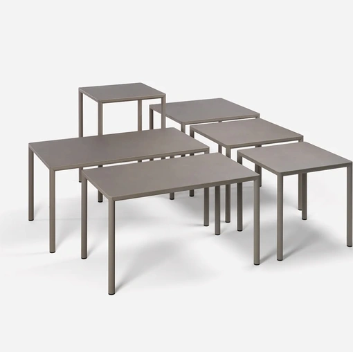 Tavoli da esterno Piave, disponibili in varie misure in HPL di Nardi