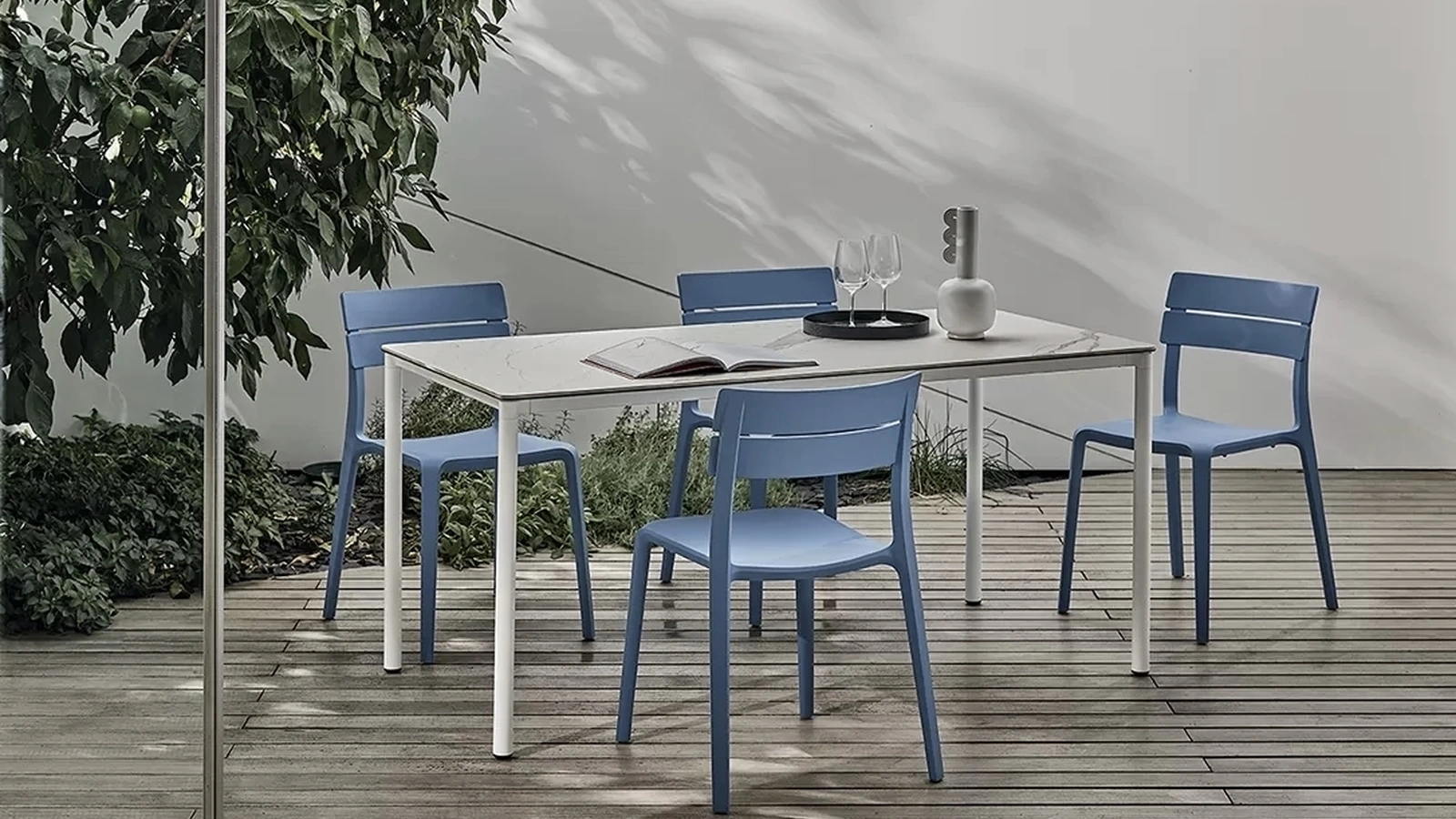 Sedia impilabile Rocket Outdoor in polipropilene e fibra di vetro riciclabile di Bontempi