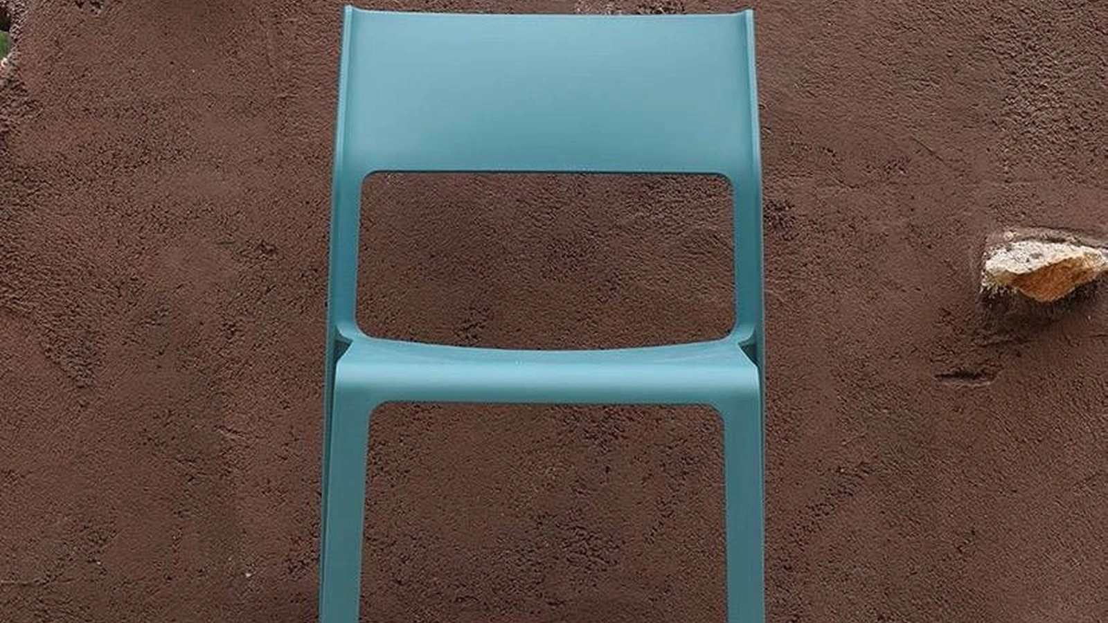 Sedia per esterni impilabile senza braccioli Trill Bistrot di Nardi